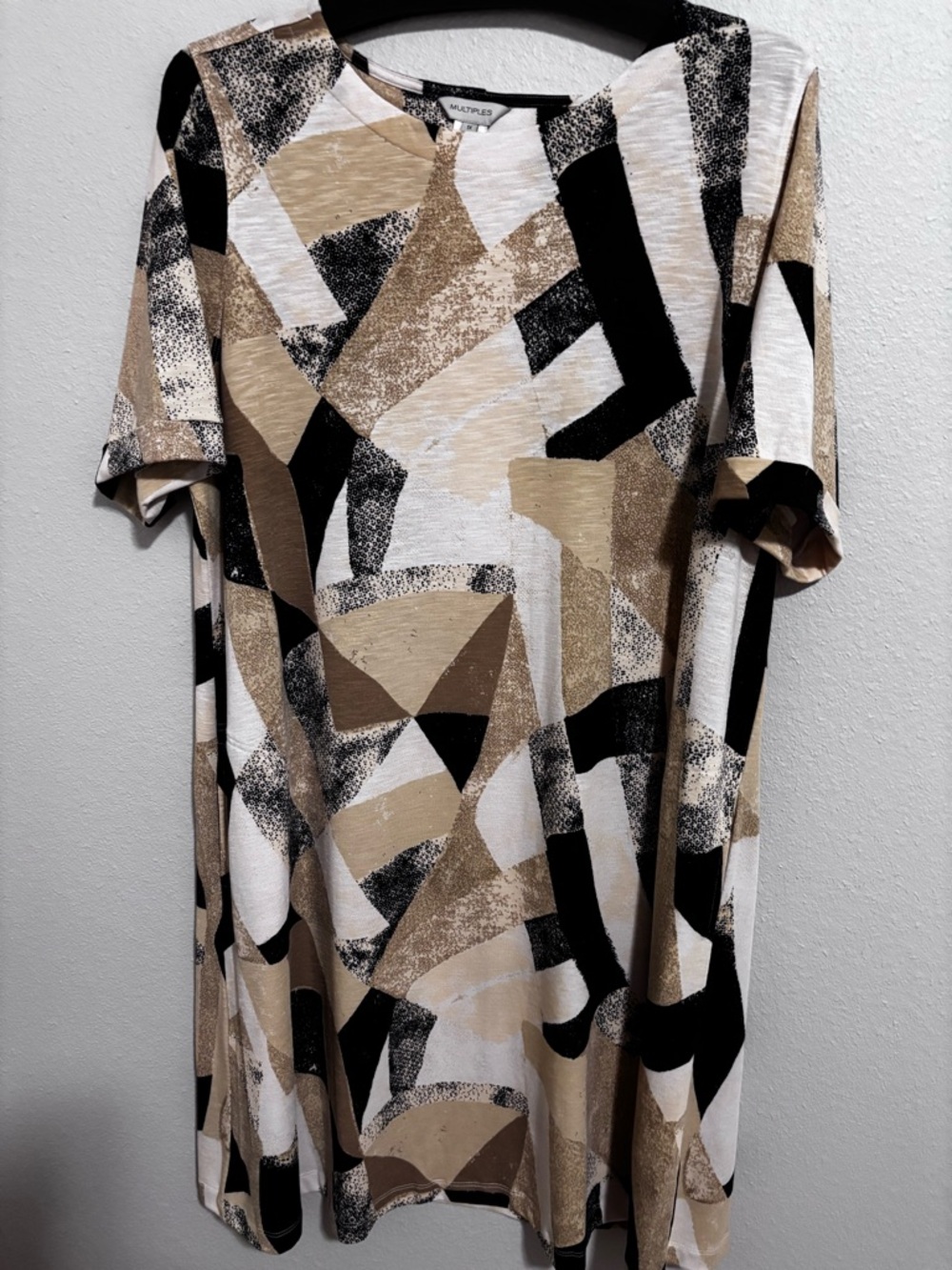 Multiples NWT women’s geometric dress in black and tan